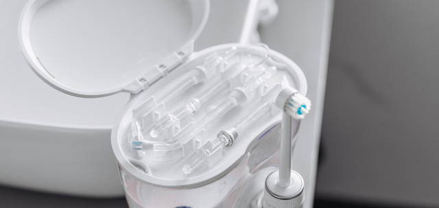 واترجت آکواجت دندان در بسته بندی بهداشتی مناسب برای حفظ بهداشت دهان و دندان